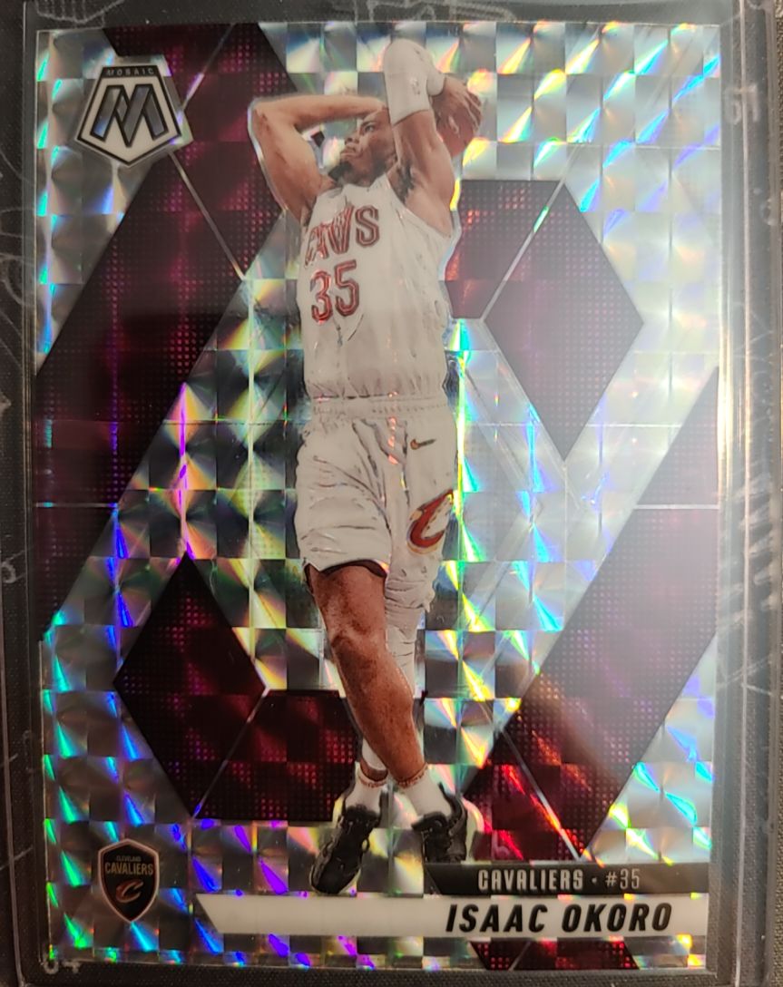 2024-25 Panini Mosaic #12 Isaac Okoro — front
