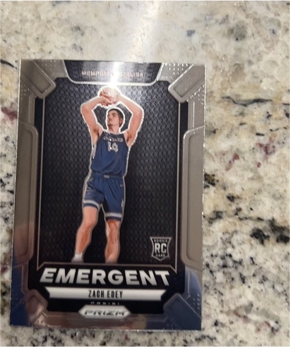 2024-25 Panini Prizm #16 Zach Edey Emergent Rookie — front