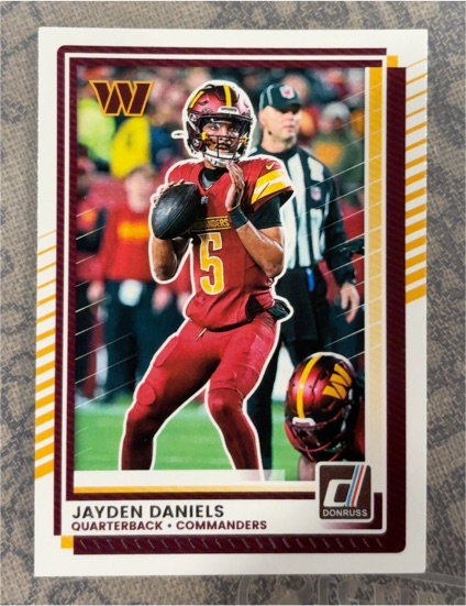 2025 Donruss #28 Jayden Daniels — front