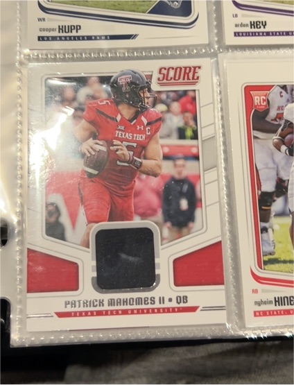 2018 Panini Score #11 Patrick Mahomes II — front