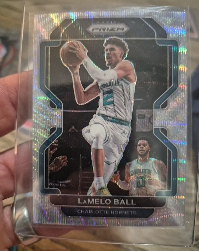 2021-22 Panini Prizm #185 LaMelo Ball — front