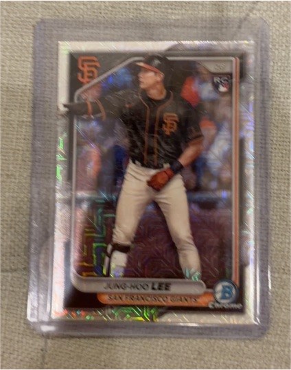 2024 Bowman Chrome #69 Jung-Hoo Lee — front