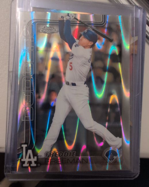 2025 Topps Chrome #23 Freddie Freeman — front