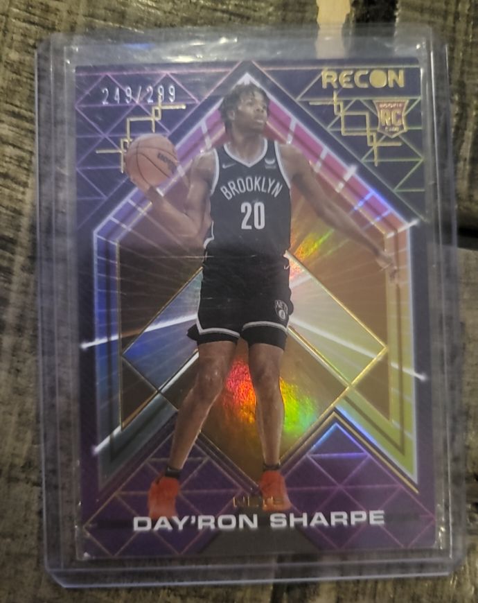 2021-22 Panini Recon #225 Day'Ron Sharpe — front