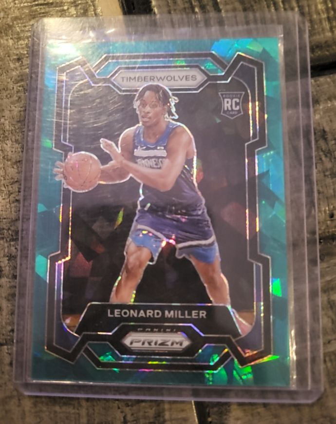 2023-24 Panini Prizm #155 Leonard Miller — front