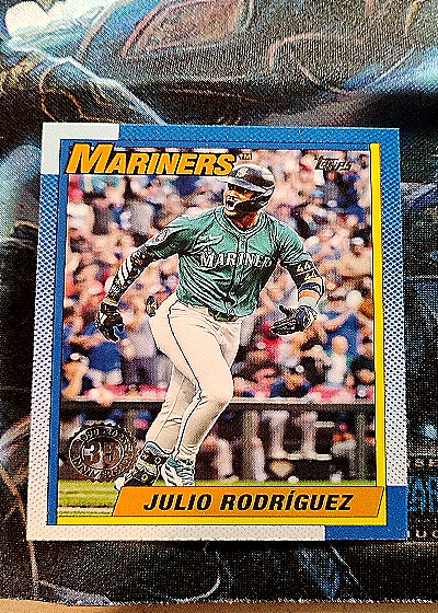 2025 Topps Series 1 1990 35th Anniversary #T90-42 Julio Rodriguez — front