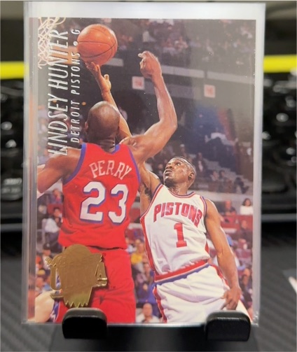 1994-95 Ultra #58 Lindsey Hunter — front