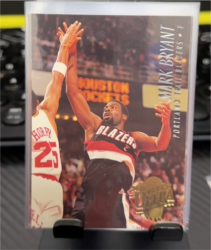 1994-95 Fleer Ultra #154 Mark Bryant — front