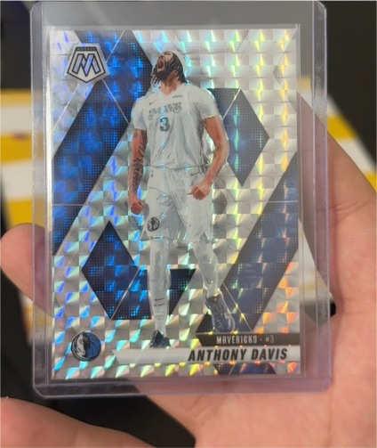 2024-25 Panini Mosaic #118 Anthony Davis — front