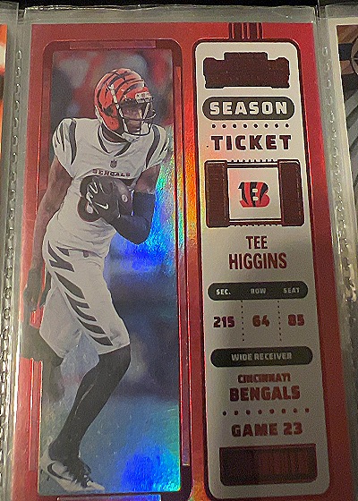 2022 Panini Contenders Season Ticket #19 Tee Higgins — front