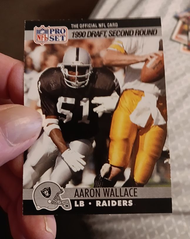 1990 Pro Set #706 Aaron Wallace — front