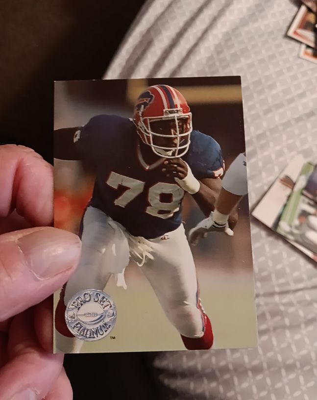 1991 Pro Set Platinum #8 Bruce Smith — front