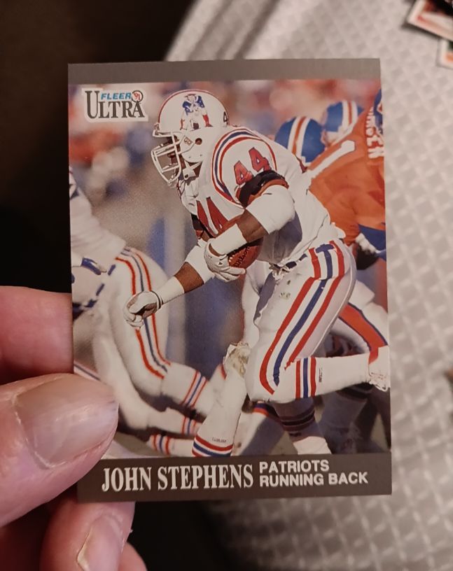 1991 Fleer Ultra #98 John Stephens — front