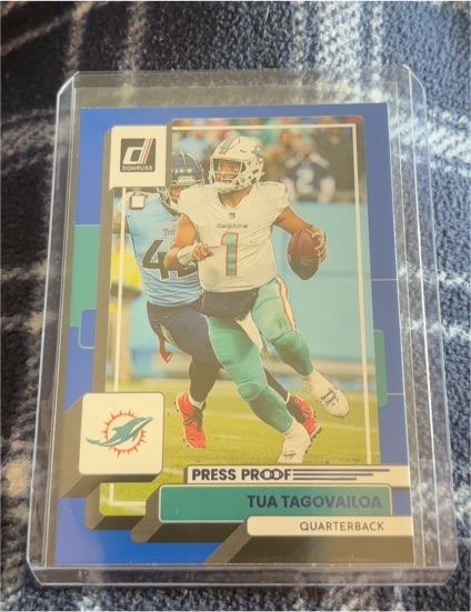 2022 Donruss #125 Tua Tagovailoa — front