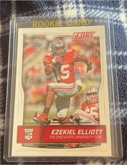 2016 Score #344 Ezekiel Elliott Rookie Card — front