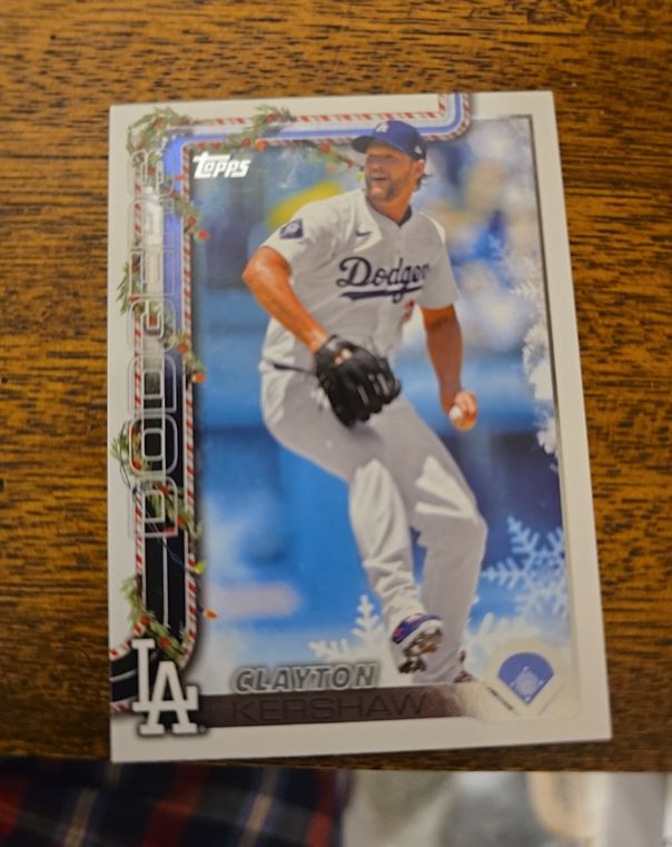 2025 Topps Holiday #H126 Clayton Kershaw — front