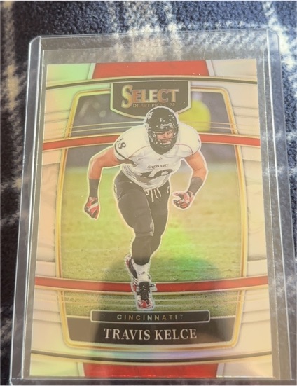2022 Panini Select Draft Picks #30 Travis Kelce — front