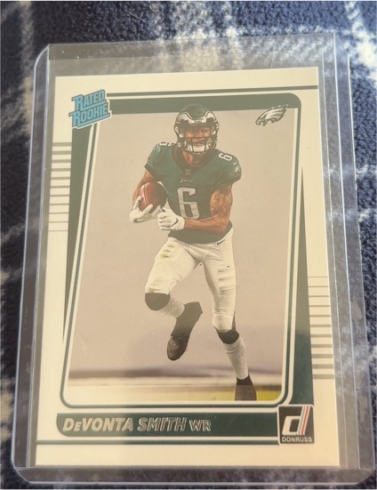 2021 Donruss #261 DeVonta Smith Rated Rookie — front