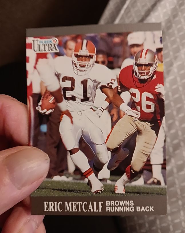 1991 Fleer Ultra #32 Eric Metcalf — front