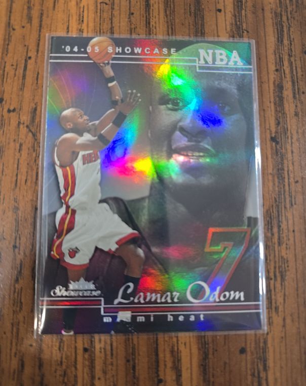2004-05 Fleer Showcase #7 Lamar Odom — front