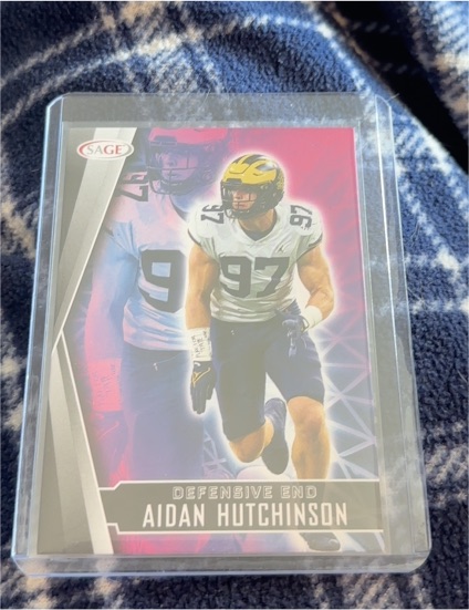 2022 Sage High Series Football #189 Aidan Hutchinson — front