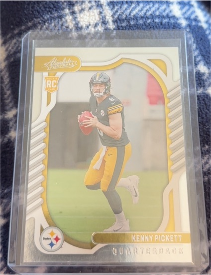 2022 Panini Absolute #101 Kenny Pickett — front