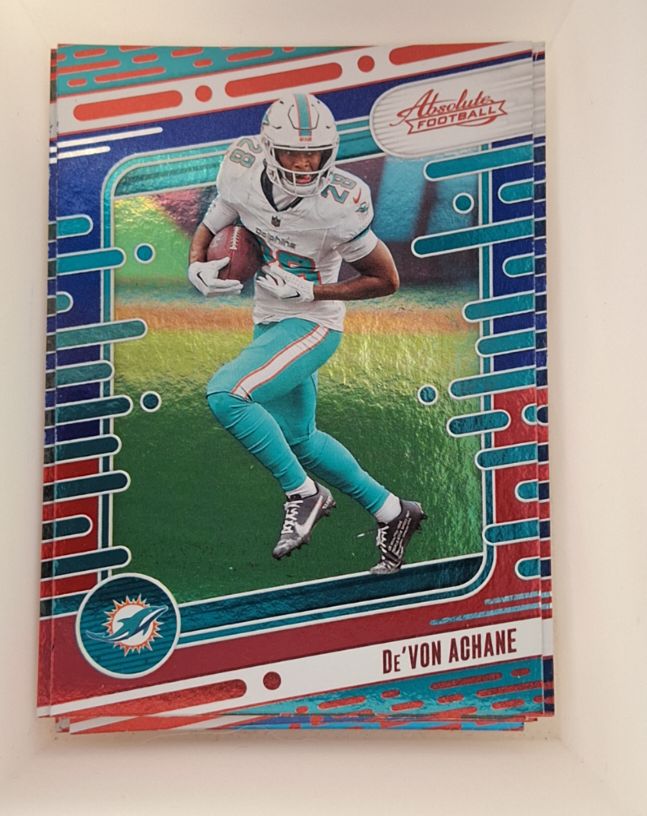 2024 Panini Absolute Football #67 De'Von Achane — front