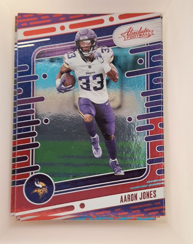 2024 Panini Absolute #71 Aaron Jones — front