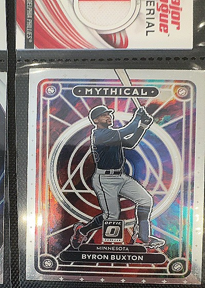 2022 Donruss Optic Mythical #MTH-22 Byron Buxton — front