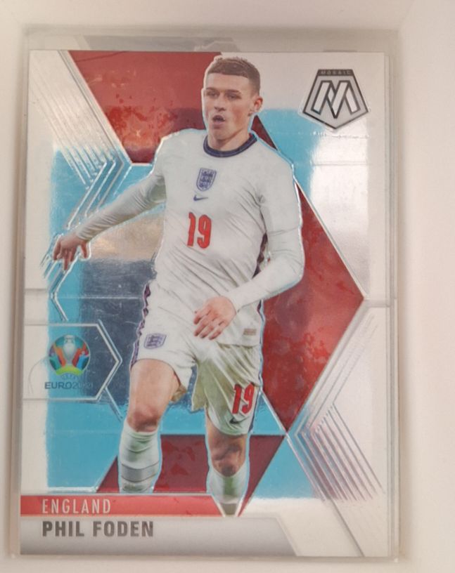 2020-21 Panini Mosaic UEFA Euro Soccer #102 Phil Foden — front