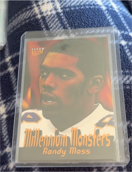 2000 Fleer Ultra Millennium Monsters #6 Randy Moss — front