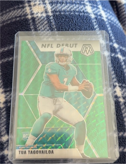 2020 Panini Mosaic #262 Tua Tagovailoa NFL Debut — front