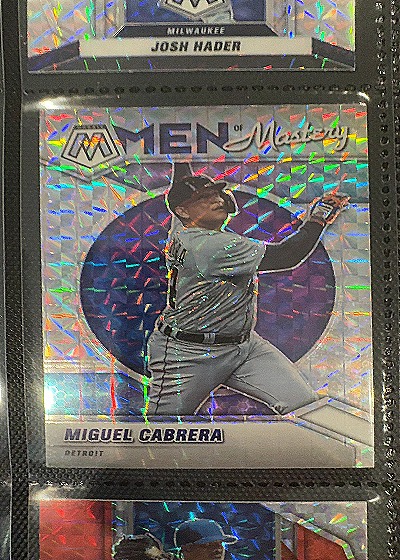 2022 Panini Mosaic Men of Mastery #MM-11 Miguel Cabrera — front