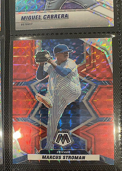 2022 Panini Mosaic Orange Reactive Prizm #118 Marcus Stroman — front