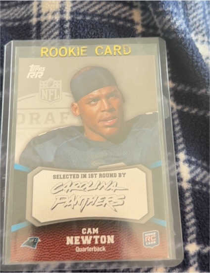 2011 Topps Rising Rookies #130 Cam Newton — front