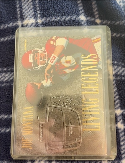 1994 Fleer #3 Joe Montana Living Legends — front