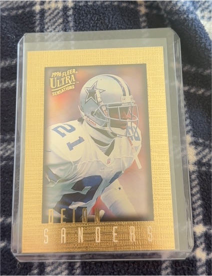 1996 Fleer Ultra Sensations #28 Deion Sanders — front