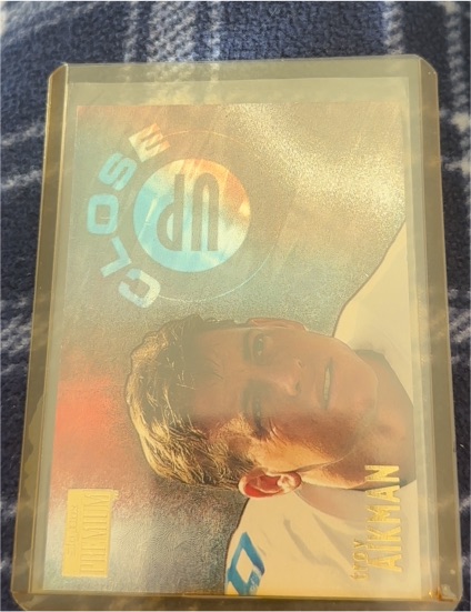 1996 SkyBox Premium Close-Ups #1 Troy Aikman — front