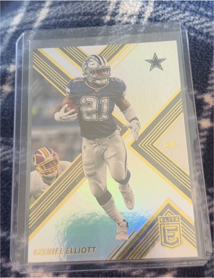 2017 Donruss Elite #25 Ezekiel Elliott — front