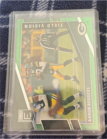2022 Panini Donruss Elite Field Vision #FV4 Aaron Rodgers — front