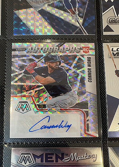 2022 Panini Mosaic #RAM-CW Connor Wong Rookie Autographs — front