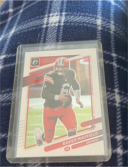 2021 Panini Donruss Optic #140 Baker Mayfield — front