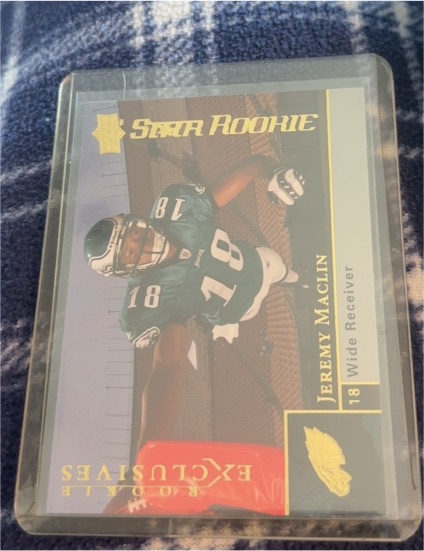 2009 Upper Deck Rookie Exclusives #81 Jeremy Maclin — front