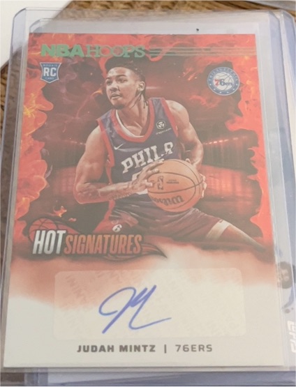 2024-25 Panini NBA Hoops Hot Signatures #HSR-MNT Judah Mintz — front