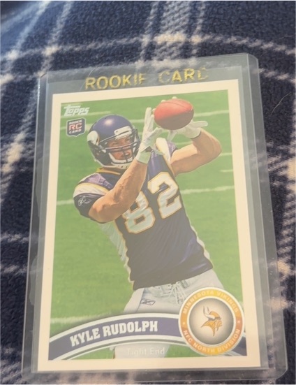 2011 Topps #6 Kyle Rudolph — front
