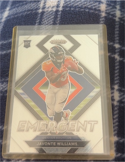 2021 Panini Prizm Football Emergent #E-15 Javonte Williams Rookie — front