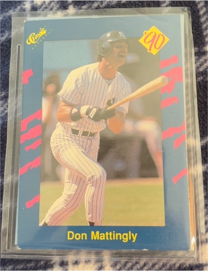 1990 Classic Blue #16 Don Mattingly — front