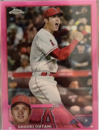 2023 Topps Chrome #17 Shohei Ohtani — front