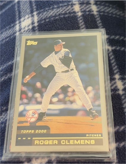 2000 Topps #170 Roger Clemens — front
