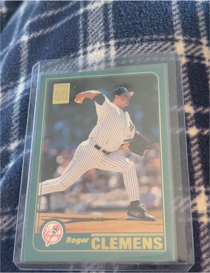 2001 Topps #170 Roger Clemens — front